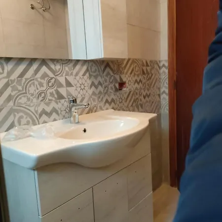 Baia 8 Posti Vicino